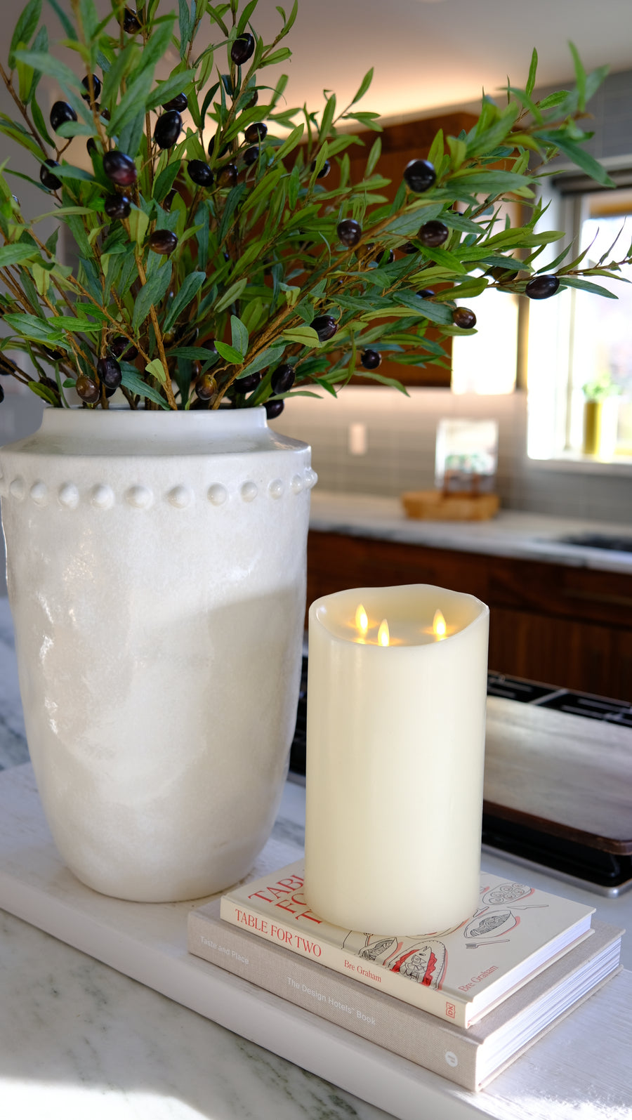 Large Ivory Triple Moving Flame Candle