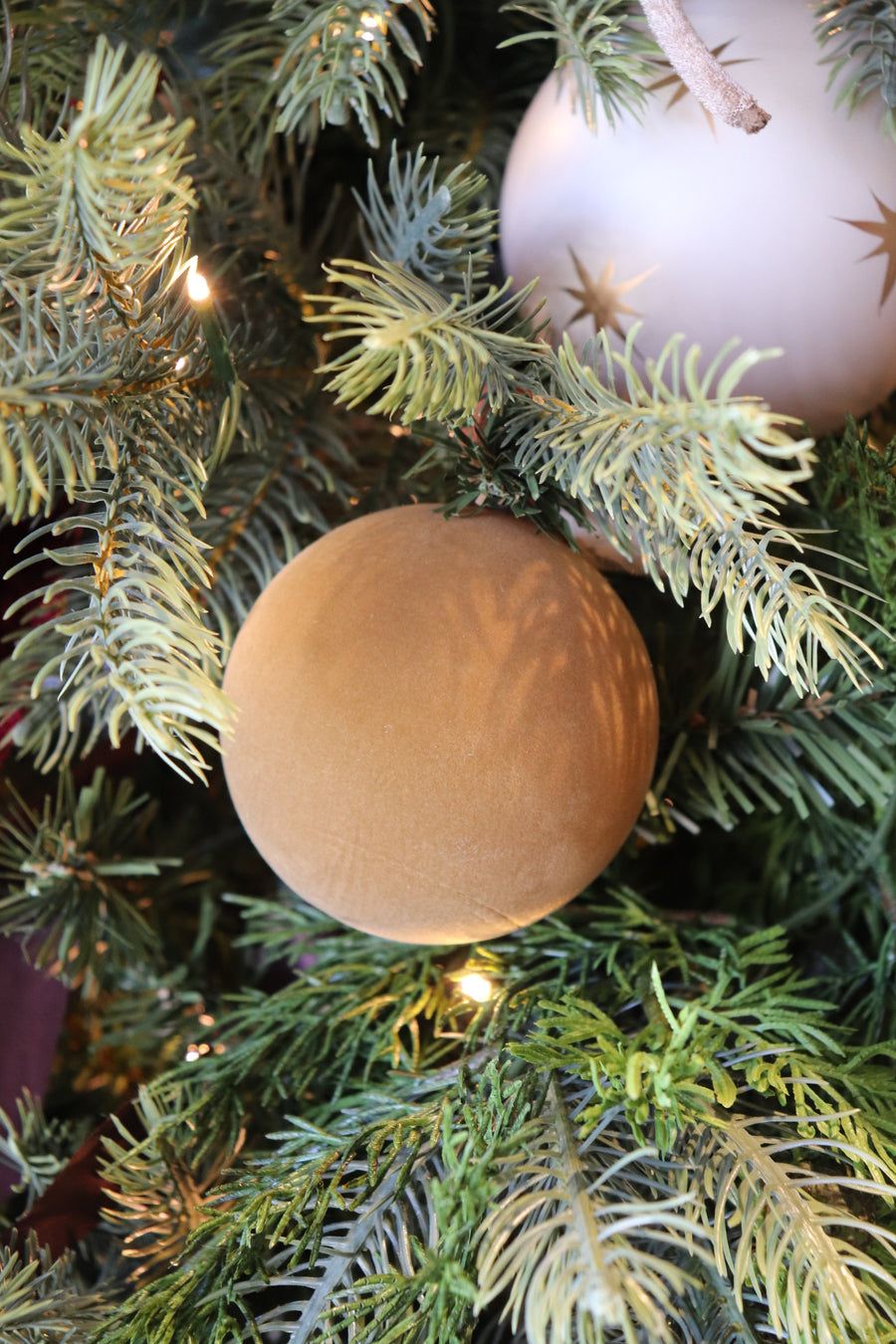 Box of 4 - Tan Velvet Ornament
