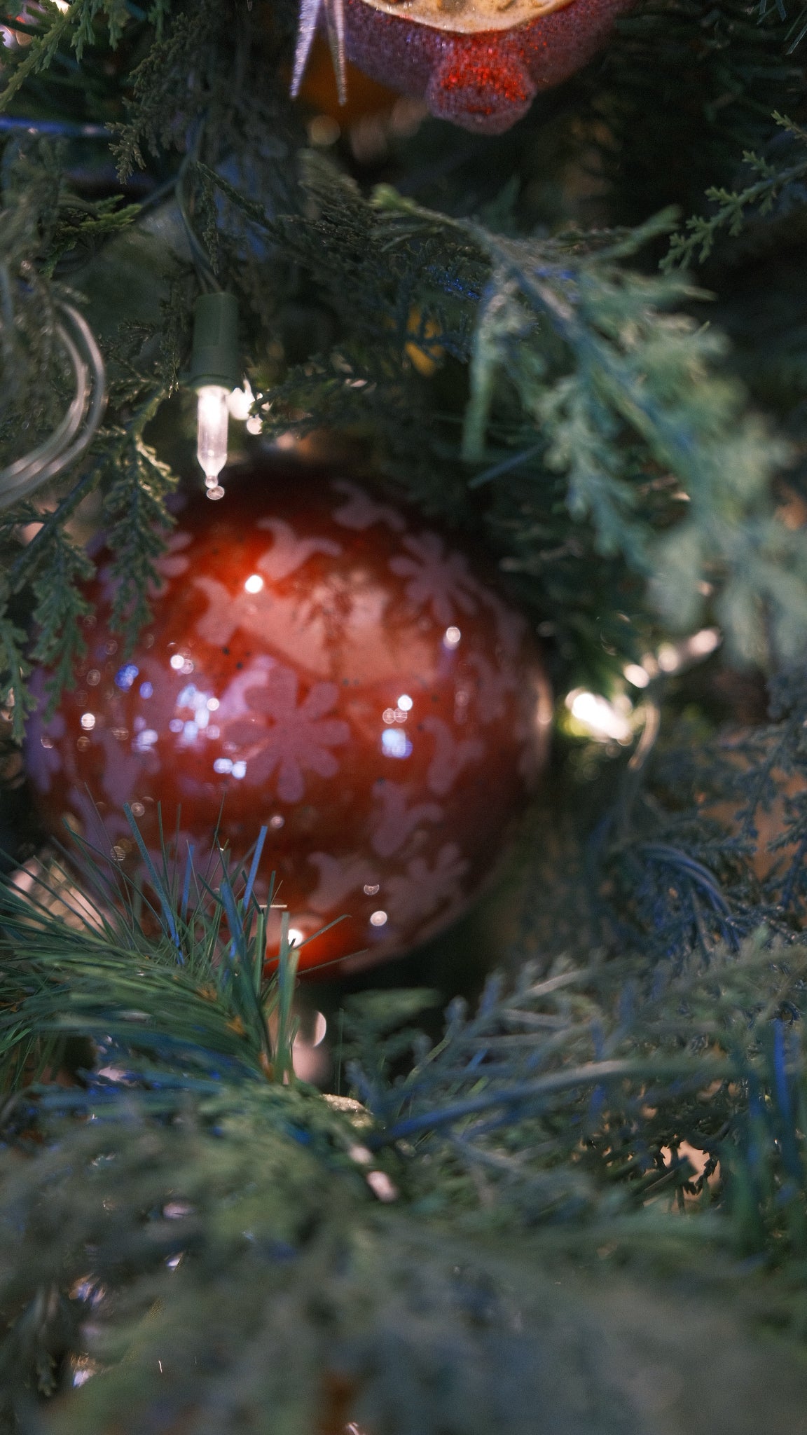 Red Floral Etched Ornament