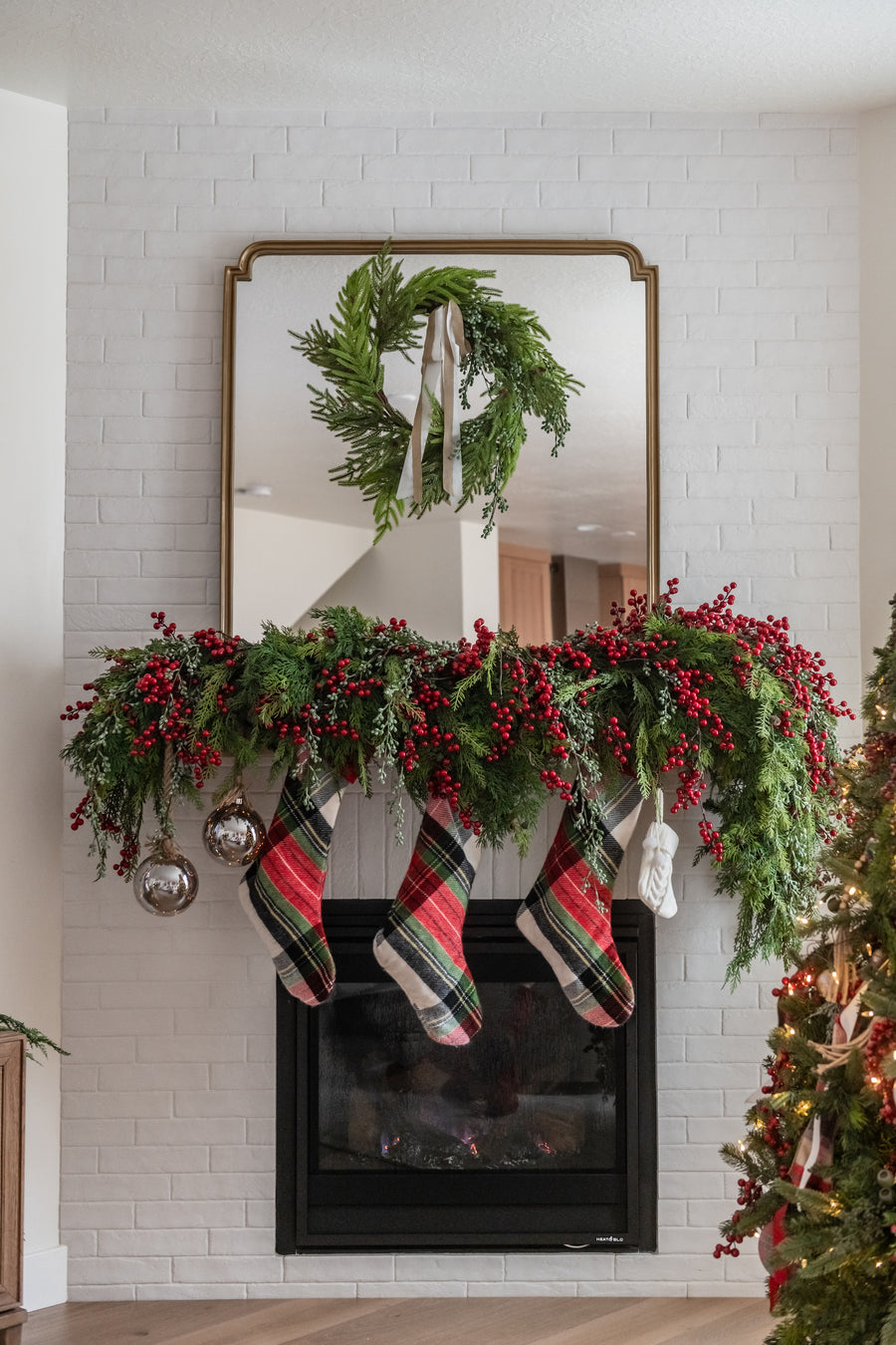 Mixed Pine Hanging Greens